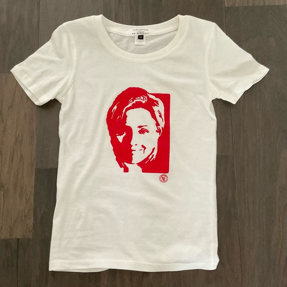 Marc Jacobs We ❤️ Hillary Fitted Short Sleeve Tee Size XS